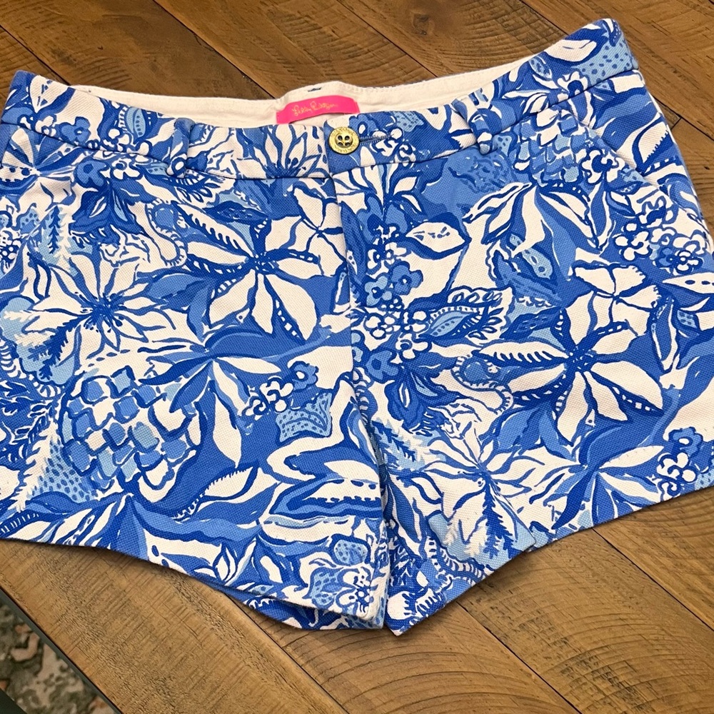 Lilly Pulitzer Blue and White Floral High Waist Shorts